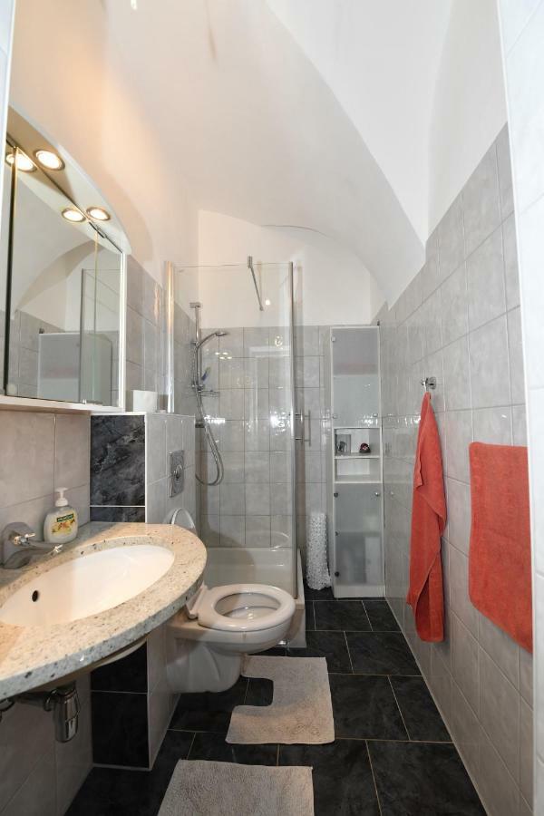 Alter Platz Apartment *
